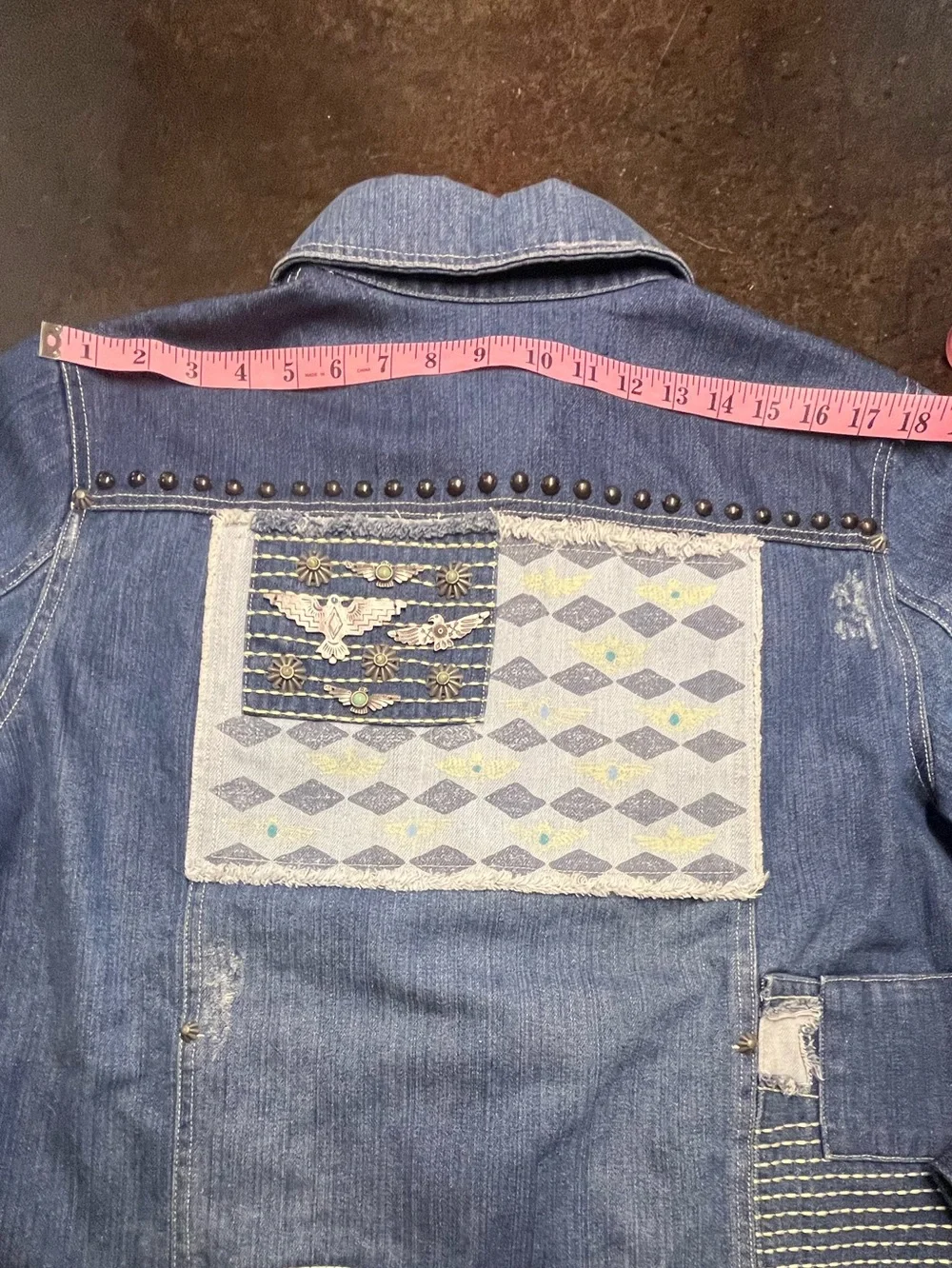 NWT Double D Ranch denim jacket with studs, turquoise charms, and patches, XL - Picture 7 of 12
